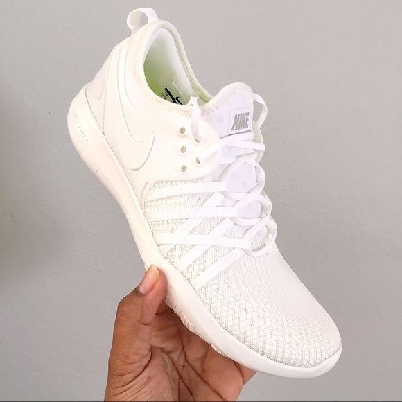 Nike Free TR 7 Summit White RARE - Picture 3 of 7